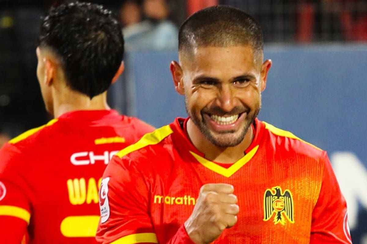 El volante uruguayo llegó este año a Unión Española y se ha transformado, por entrega y roce, en pieza clave de los rojos. Foto: @ueoficial en Instagram