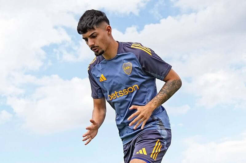 entrenando en Boca Juniors.