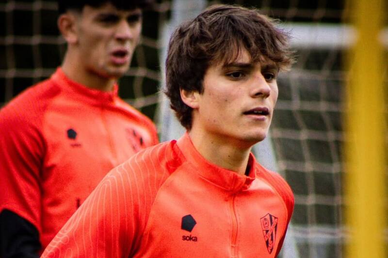Willy Chatiliez sigue sumando participaciones en el primer equipo del Huesca. Foto: Instagram Willy Chatiliez.