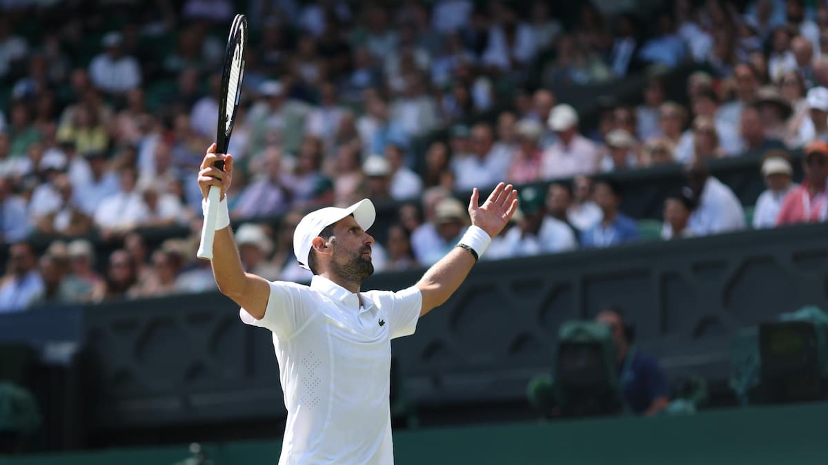 Novak Djokovic vence a Safiullin y vuelve a marcar un hito en la historia grande de Wimbledon