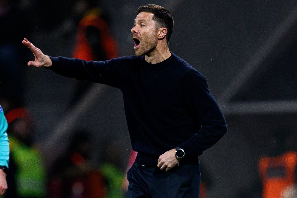 Xabi Alonso actual entrenador Bayer Leverkusen.