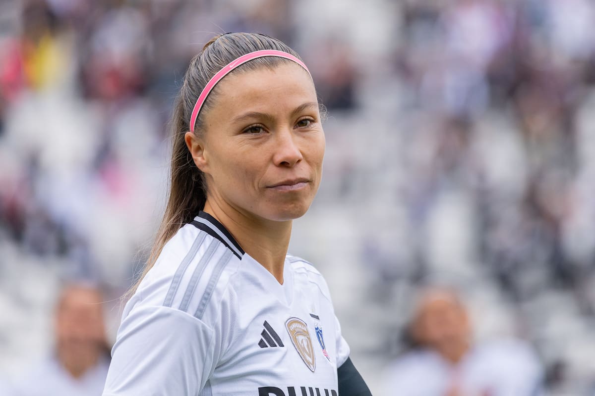 Delantera de Colo Colo. Foto: Felipe Escobedo/Archivo.