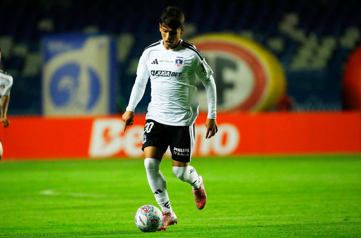 Las dos caras de la moneda de Yastin Cuevas: de no convencer en Colo Colo a ser la esperanza de Nicolás Córdova