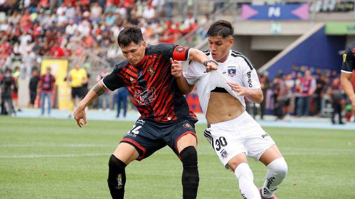 “Puede ser el ‘9′ que tanto buscamos": Yastin Cuevas ilusiona tras su debut en Colo Colo