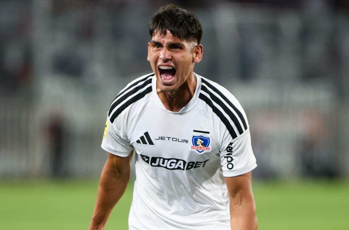 Explican por qué Yastin Cuevas es el socio ideal para Javier Correa en Colo-Colo: “No parece de 17 años”