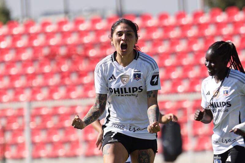 celebra el gol que le marcó a Palestino en la novena fecha del Campeonato Nacional Femenino. Foto: Prensa Colo Colo.