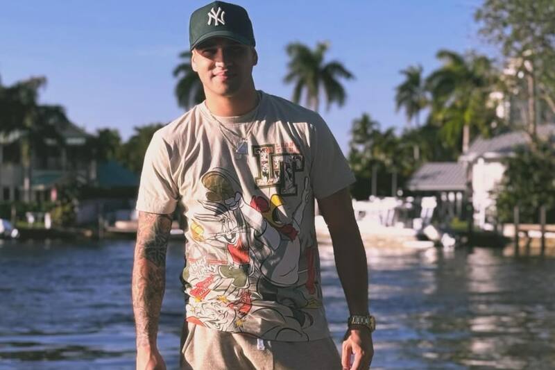 El bailarín profesional vivió 4 años en Estados Unidos y acaba de regresar a Chile deportado.
