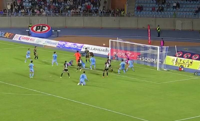 El meta anotó un agónico gol ante Deportes Iquique.