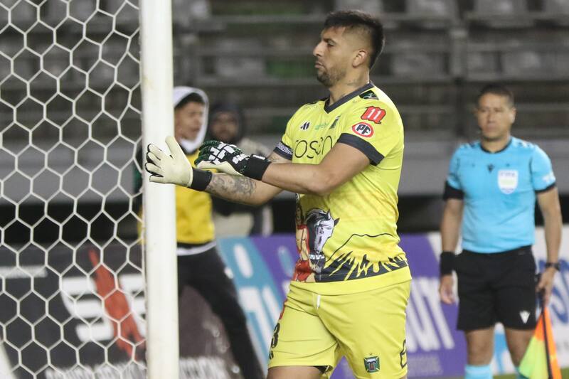 , está en duda para crucial duelo del Pije. Foto: Photosport
