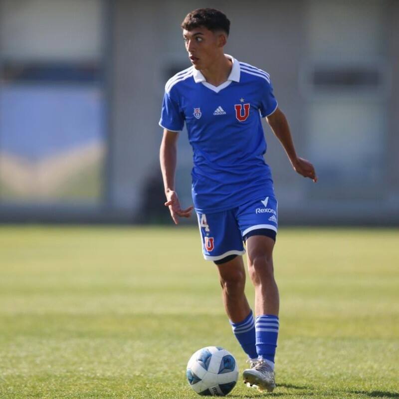Lateral izquierdo de Universidad de Chile.