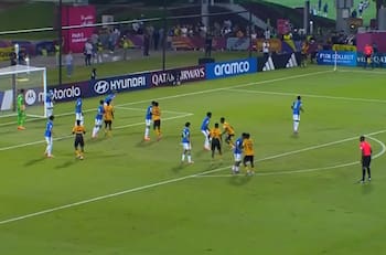 VIDEO | ¡Para aplaudirlo! Zambia le hizo un gol olímpico a Brasil en el Mundial Sub 17