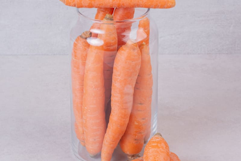 Deberás dejarlas en un frasco como este.