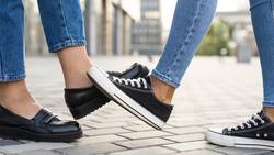 Con este producto que seguramente tienes en casa puedes eliminar el mal olor de tus zapatos