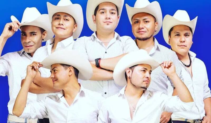 condenaron los hechos de violencia que se registraron en fonda de Lo Barnechea.