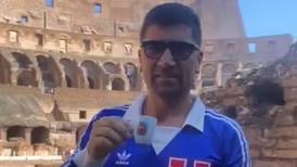 En el Coliseo Romano: el genial festejo de David Pizarro tras el triunfo de la U ante Colo Colo