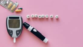 ¿Tienes antecedentes familiares de diabetes? ¡Evita desayunar tarde!