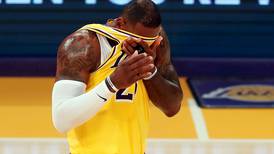 Playoffs NBA: Phoenix le dio una paliza a Lakers y los dejó al borde de la eliminación