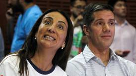 ¿Le dan la espalda a la U? Michael Clark y Cecilia Pérez protagonizan nueva polémica en Santa Laura 