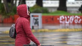 Sorpresiva lluvia en Santiago: ¿Hasta qué hora habrá precipitaciones en la capital?