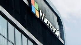 Microsoft anuncia multitudinarios despidos que afectarán a 10 mil empleados