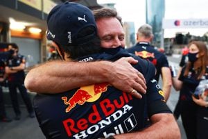 Los ánimos por radio de Christian Horner a Checo Pérez tras quedar fuera del podio en el GP de España