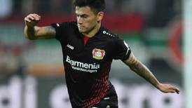 Bayer Leverkusen con Charles Aránguiz gana y queda muy cerca de Copas Internacionales