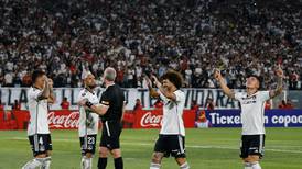 Revelan que titular de Colo Colo podría partir al fútbol argentino: lo buscan dos equipos