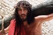 Quién es Robert Powell, el actor que protagoniza de “Jesús de Nazaret” 