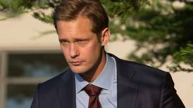 Alexander Skarsgård regresa a HBO al incorporarse a la tercera temporada de "Succession"