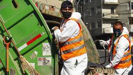 Recolectores de basura advierten movilización si el Gobierno no desiste de enviar el tercer retiro al TC